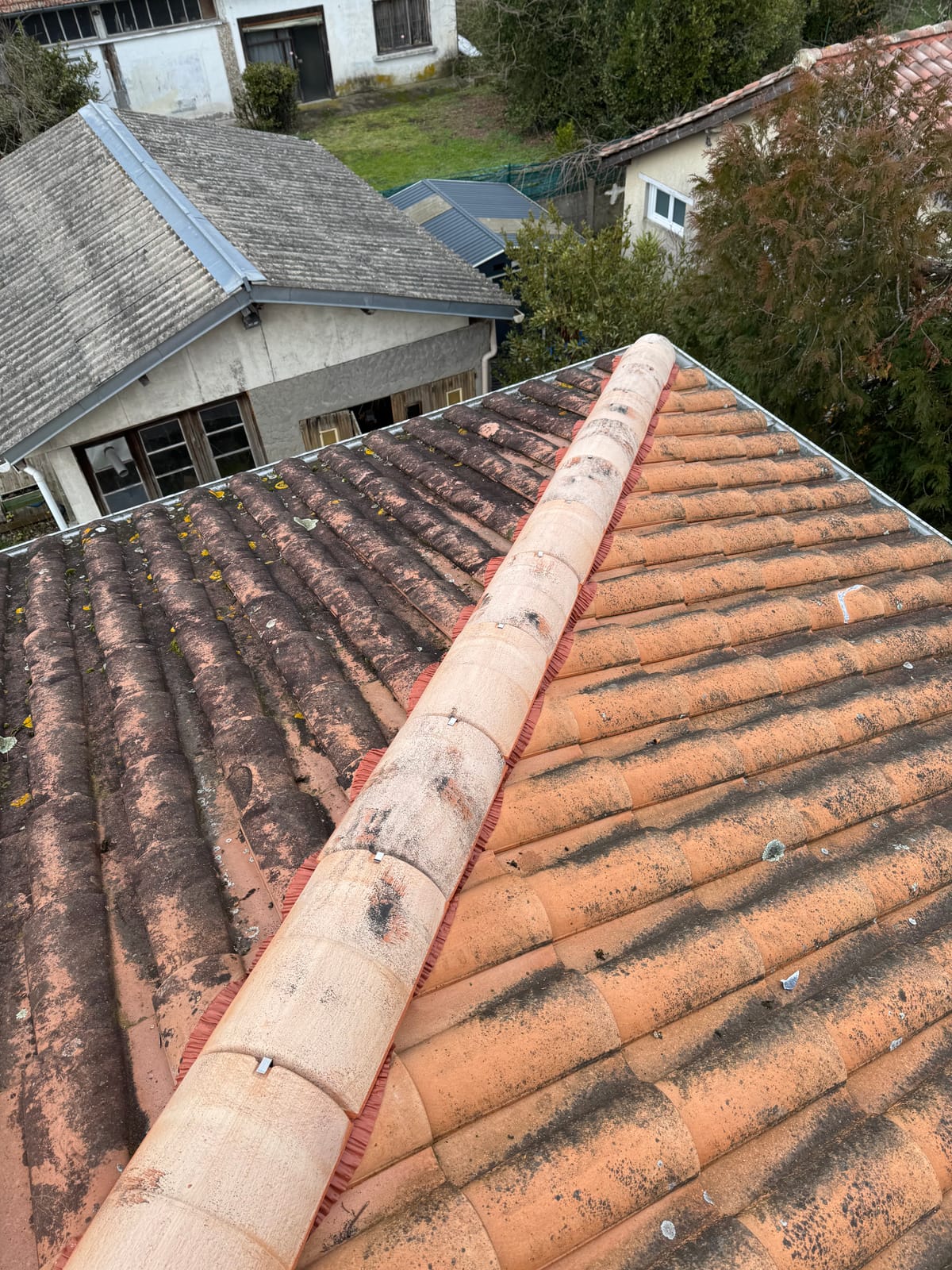 Réparation de toiture — détail technique du chantier à Nansouty (Bordeaux) par Couvzinguerie